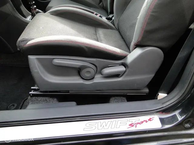 Suzuki Swift 1.6 Sport 2014 Benzine 24