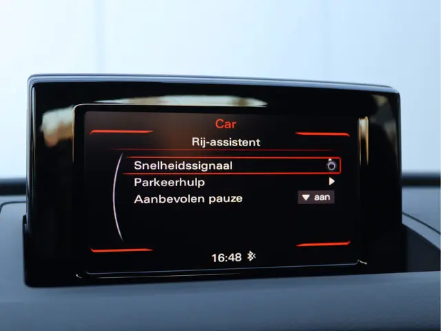 Audi Q3 1.4 TFSI CoD Advance 2019 Benzine 36