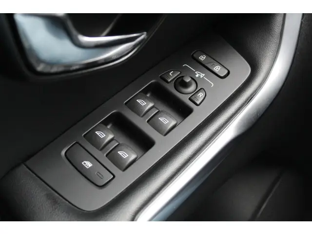Volvo V40 2.0 D3 Business Sport 2018 Diesel 23