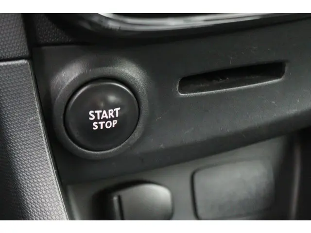 Renault Clio 0.9 TCe ECO Night&Day 2014 Benzine 41