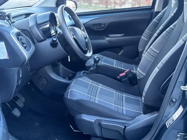 Peugeot 108 1.0 e-VTi Blue Lion+Airco+BT+NAP 2017 Benzine 11