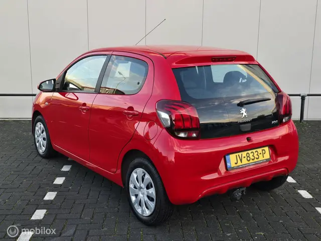 Peugeot 108 3