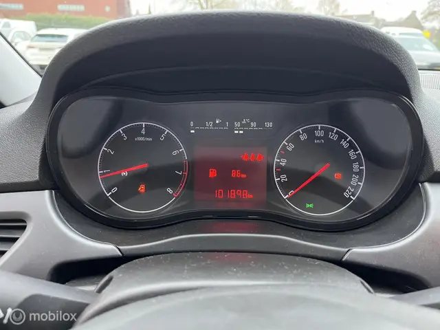 Opel Corsa 1.4 Edition AIRCO*CRUISE* 2016 Benzine 14