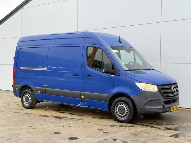 Mercedes-Benz Sprinter 311 2.2 CDI 2020 Diesel 4