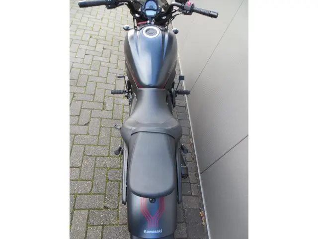 Kawasaki Vulcan S Performance 2024 Benzine 14