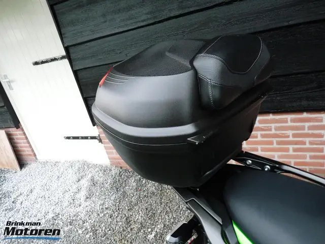 Kawasaki Versys 650 ABS 2022 Benzine 28