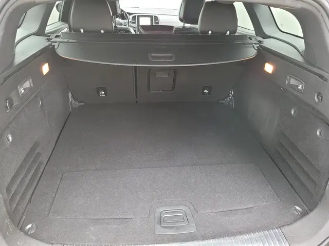 Renault Talisman Estate 1.3 TCe S-Edition 2020 Benzine 9