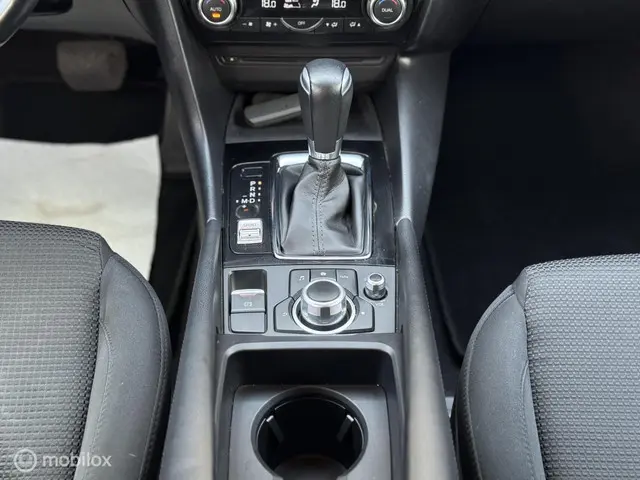 Mazda 3 2.0 SkyActiv-G 120 GT-M 2017 Benzine 21