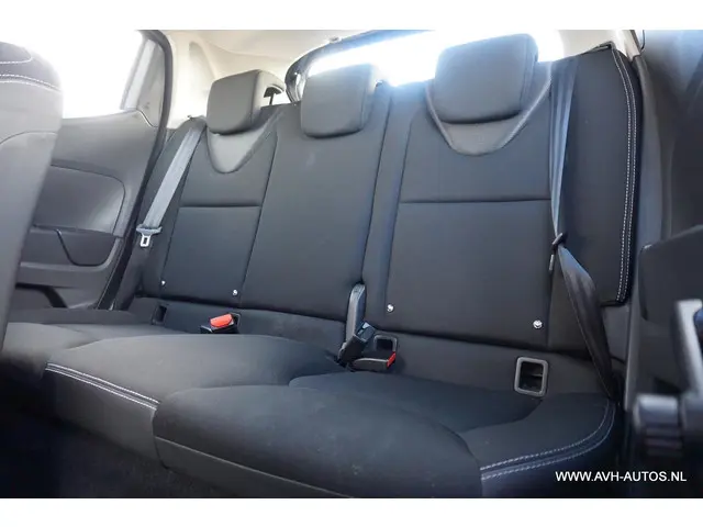 Renault Clio 0.9 TCe Expression 2013 Benzine 7