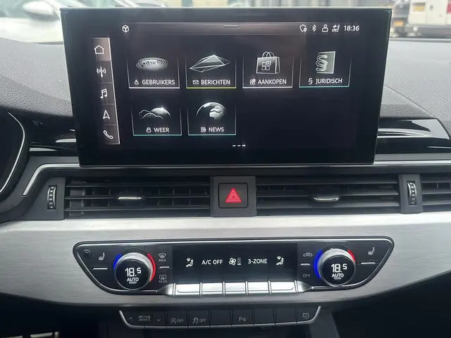 Audi A4 Avant 35 TFSI S Line / Panorama dak 2021 Benzine 21