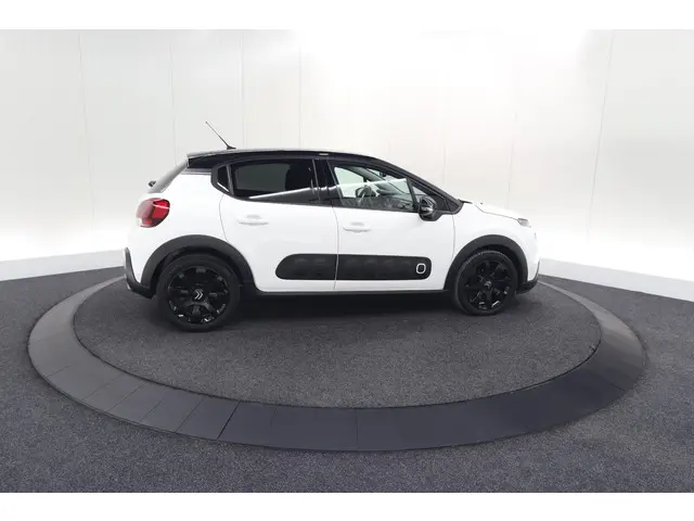 Citroën C3 PureTech 110 S&S Shine 2020 Benzine 8