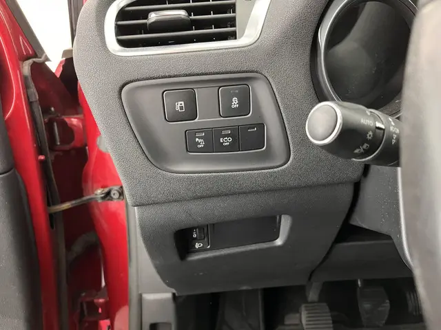 Citroën C4 1.6 e-HDi Ligne Business 2014 Diesel 21