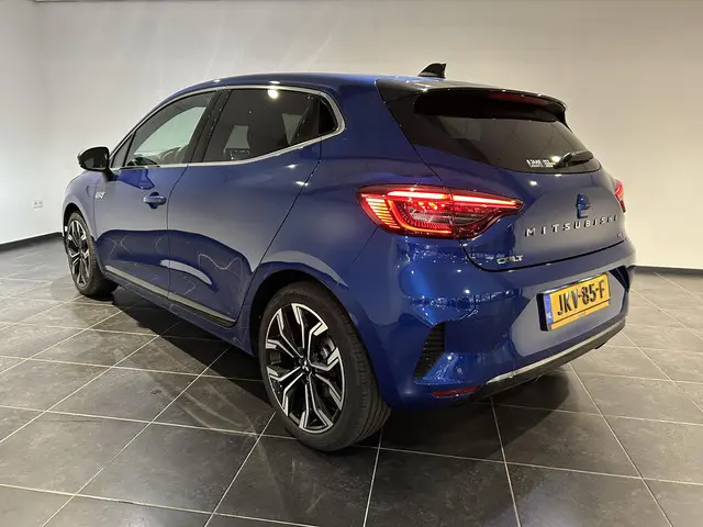 Mitsubishi Colt 1.6 HEV Intense+ 2025 Hybride Benzine 5