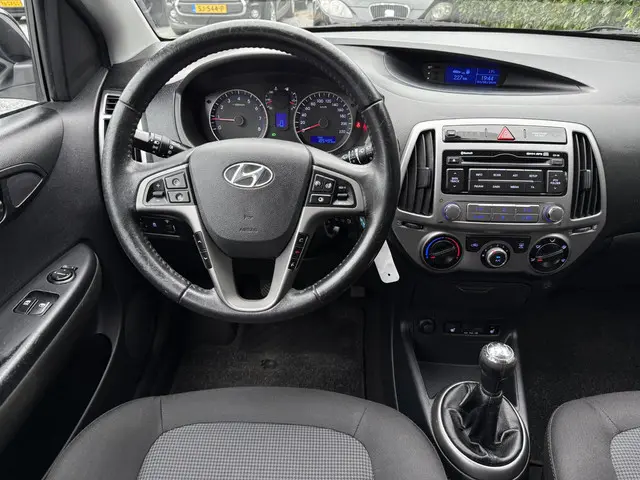 Hyundai i20 1.2i i-Motion 2014 Benzine 11