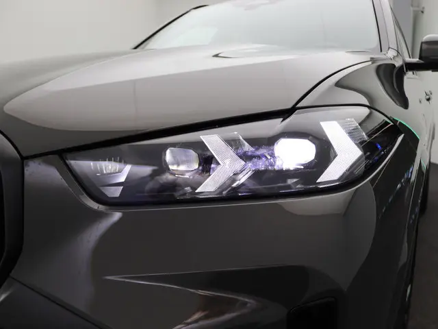 BMW X5 xDrive50e 2025 Hybride Benzine 29