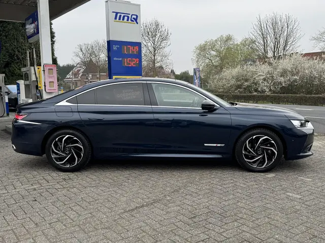 DS DS 9 E-Tense RIVOLI+ 2022 Hybride Benzine 9