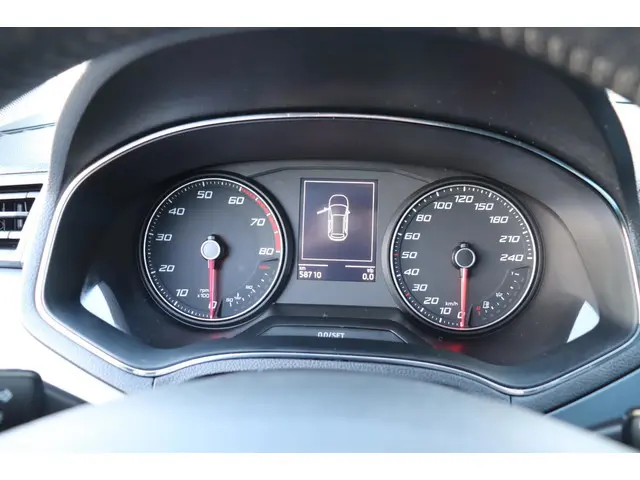 SEAT Arona 1.0 TSI Style Business Intense 2019 Benzine 7