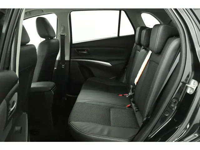 Suzuki S-Cross 1.5 Hybrid Style 2023 Hybride Benzine 18