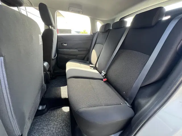 Mitsubishi ASX 1.6 Cleartec Bright+ 2017 Benzine 8