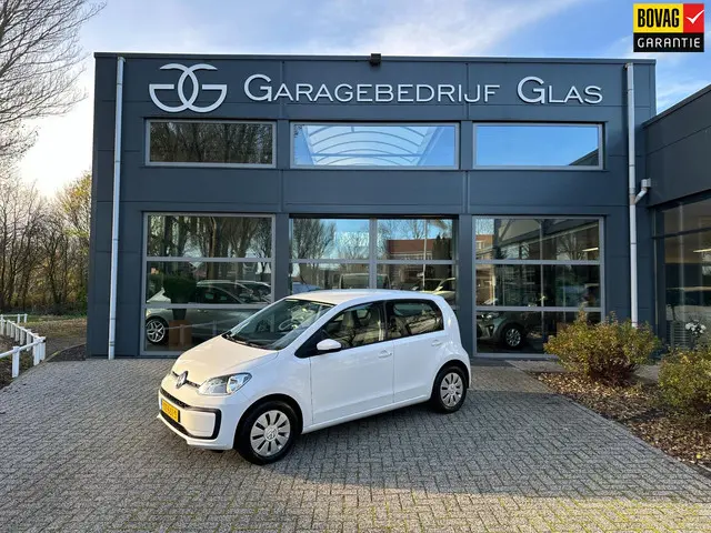 Volkswagen up! 1.0 BMT move up! 2018 Benzine