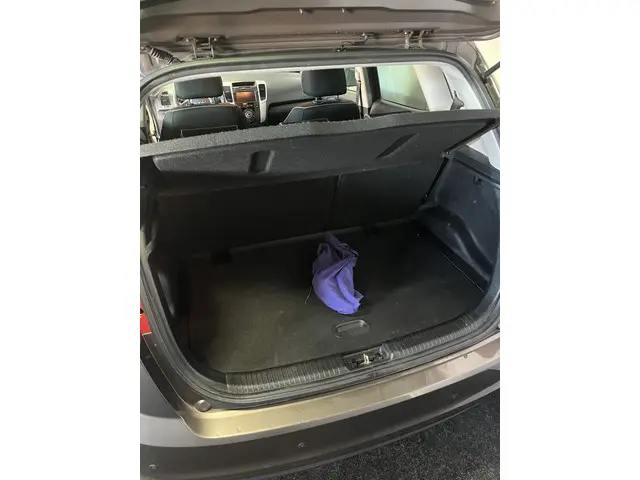 Kia Venga 1.4 CVVT Plus Pack 2013 Benzine 7