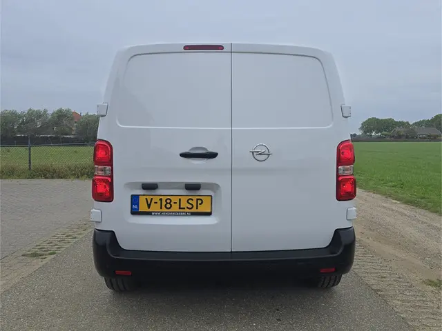 Opel Vivaro 1.5 Diesel L2 H1 2024 Diesel 5