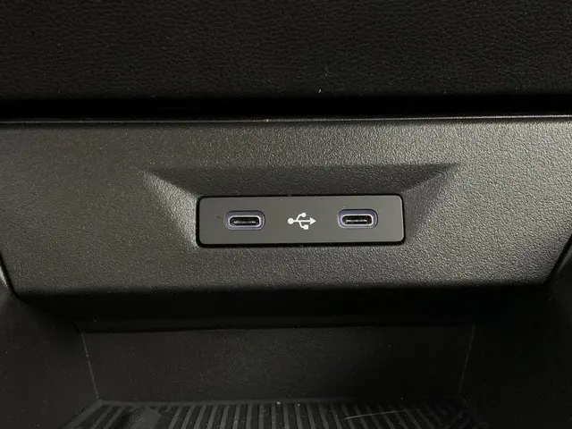 Renault Clio 1.8 Hybrid 160 techno 2026 Hybride Benzine 37