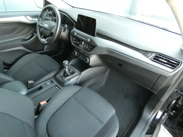 Ford Focus Wagon HELAAS VERKOCHT!!! 2022 Benzine 25