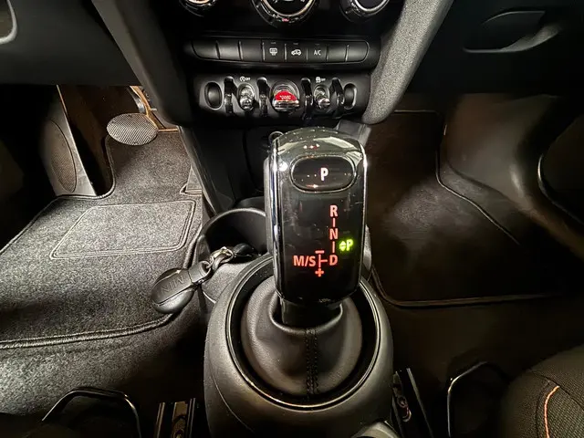 MINI One Mini 1.5 Salt 1 JAAR BOVAG GARANTIE 2019 Benzine 28