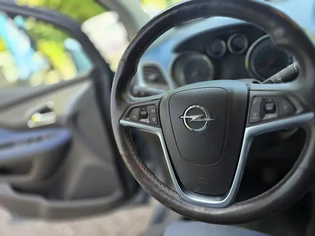 Opel Mokka 1.6 Cosmo 2013 Benzine 14