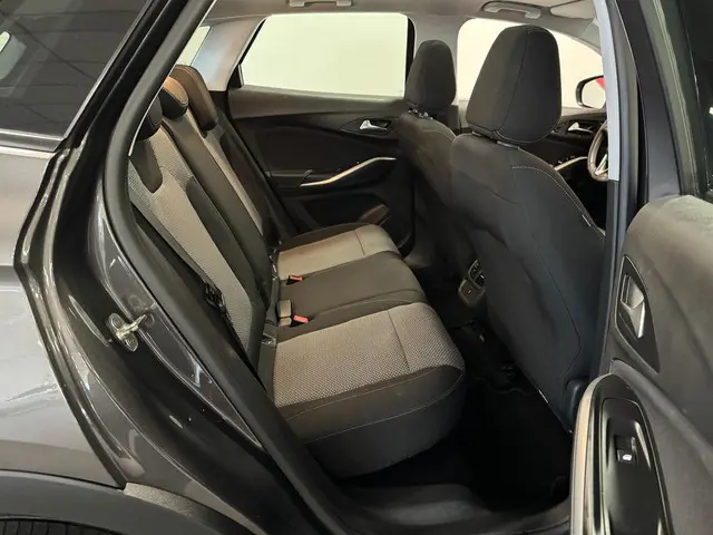 Opel Grandland X 1.2 Turbo Innovation 2018 Benzine 14