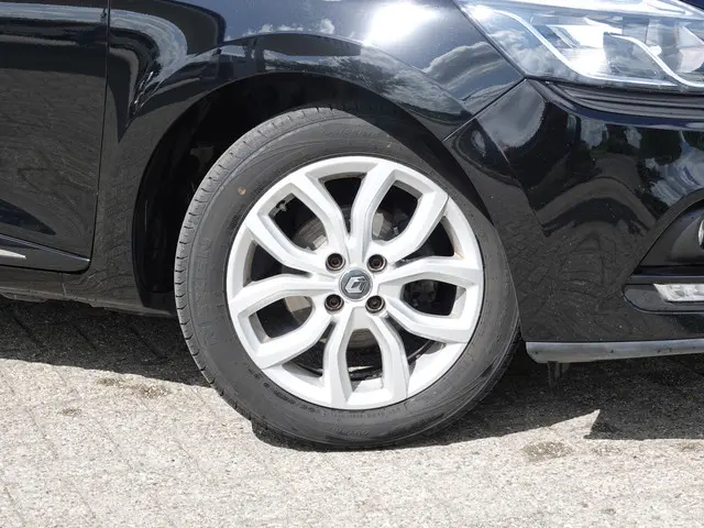 Renault Clio 0.9 TCe 90PK Zen 2017 Benzine 10