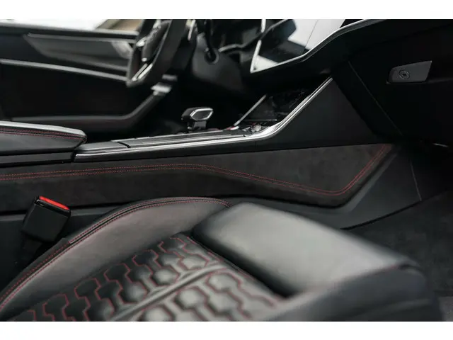 Audi RS6 A6 Avant TFSI quattro 2019 Benzine 75