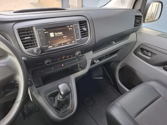 Opel Vivaro 1.5 CDTI L2H1 Edition 2021 Diesel 24