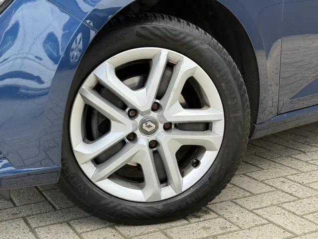 Renault Mégane 1.3 TCe Zen 2018 Benzine 27