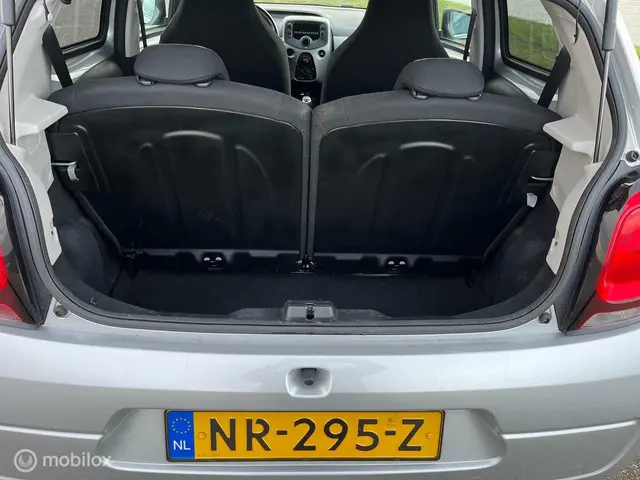 Citroën C1 1.0 e-VTi Feel (NAP/APK/AIRCO/5-deurs) 2017 Benzine 17