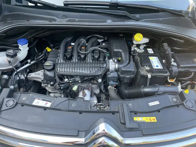 Citroën C3 1.2 PureTech S&S Feel 2019 Benzine 10