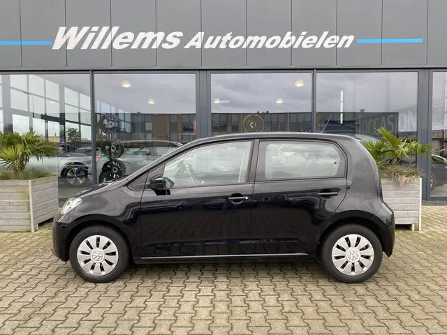 Volkswagen up! 1.0 BMT move up! 2019 Benzine 5