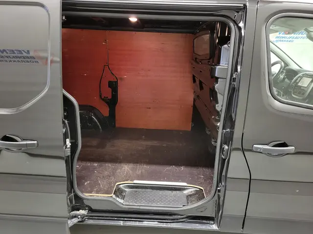 Renault Trafic 1.6dCi 122pk Trekhaak Euro 6! 2018 Diesel 6