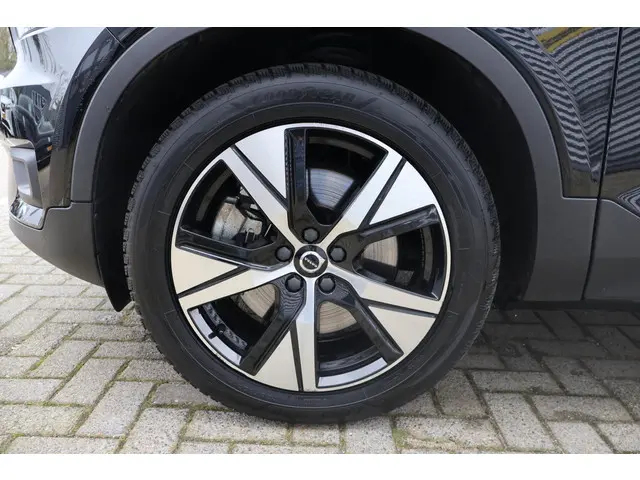 Volvo XC40 Recharge P8 AWD R-Design 2020 Elektrisch 20