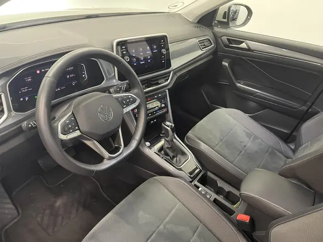 Volkswagen T-Roc 1.5 TSI Style 2024 Benzine 13