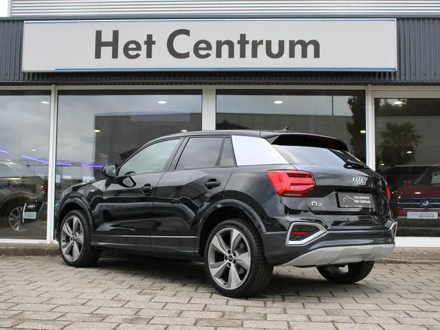 Audi Q2 35 TFSI Edition one 2025 Benzine 5