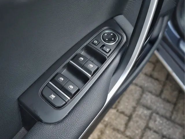 Kia XCeed 1.0 T-GDi DynamicPlusLine 2022 Benzine 25