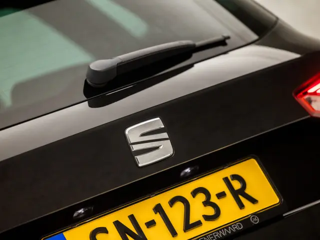 SEAT Arona 1.0 TSI FR Sport 2018 Benzine 25