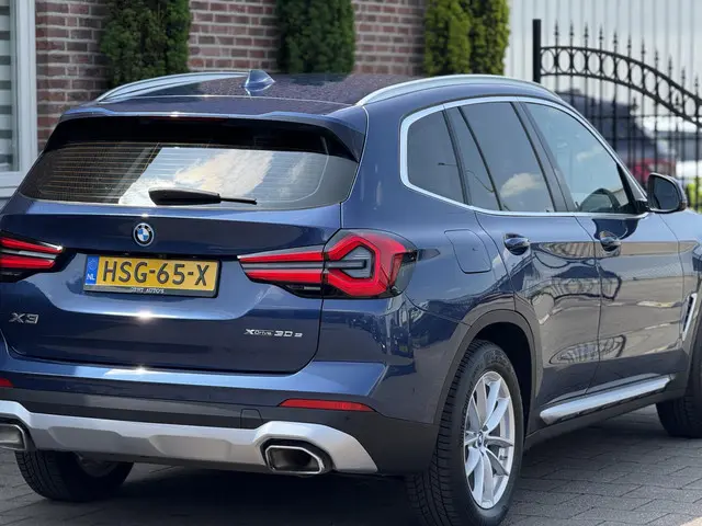 BMW X3 xDrive30e High Executive 2022 Hybride Benzine 18