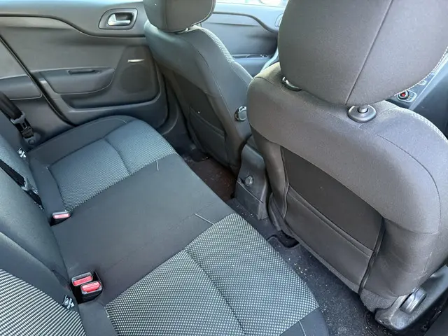 DS DS 4 PureTech Chic 2018 Benzine 12