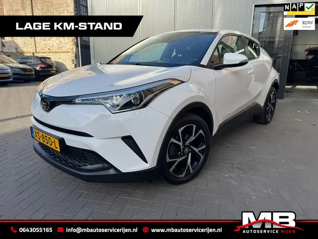 Toyota C-HR 1.2 Comfort, Navi, CarPlay, Camera 2019 Benzine