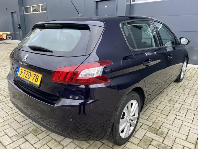 Peugeot 308 1.6 THP Active 2014 Benzine 10