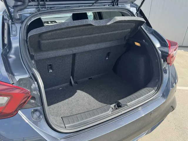 Nissan Micra 0.9 IG-T N-Connecta|Navi|NL-Auto 2018 Benzine 16