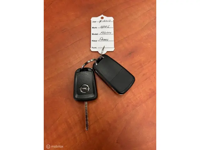 Opel ADAM 1.4 Glam 2013 Benzine 12